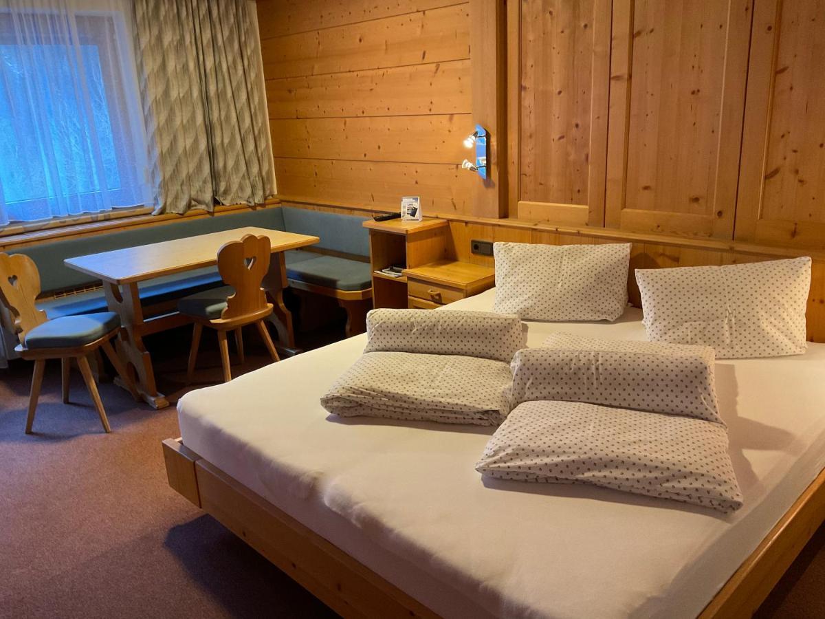 Garni Petter Hotell Kappl  Eksteriør bilde